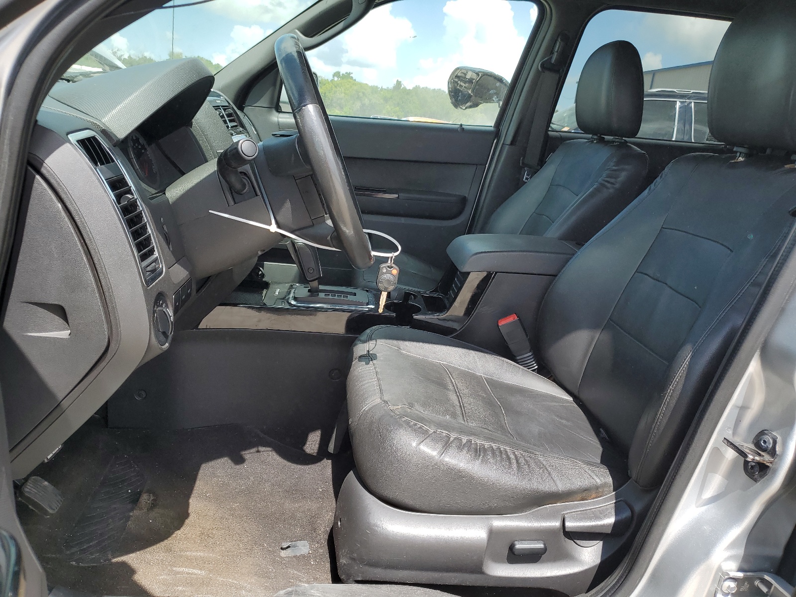 1FMCU0E76AKA87640 2010 Ford Escape Limited