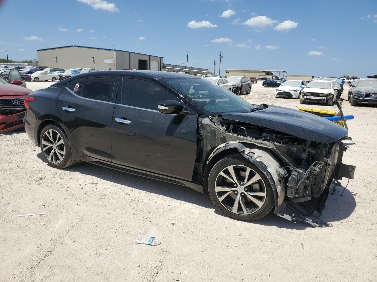 2018 Nissan Maxima - Image 4