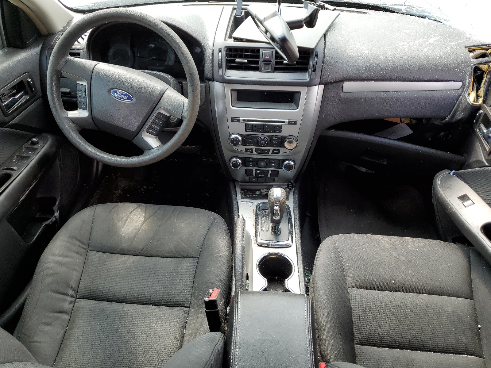 3FAHP0HA6BR160601 2011 Ford Fusion Se