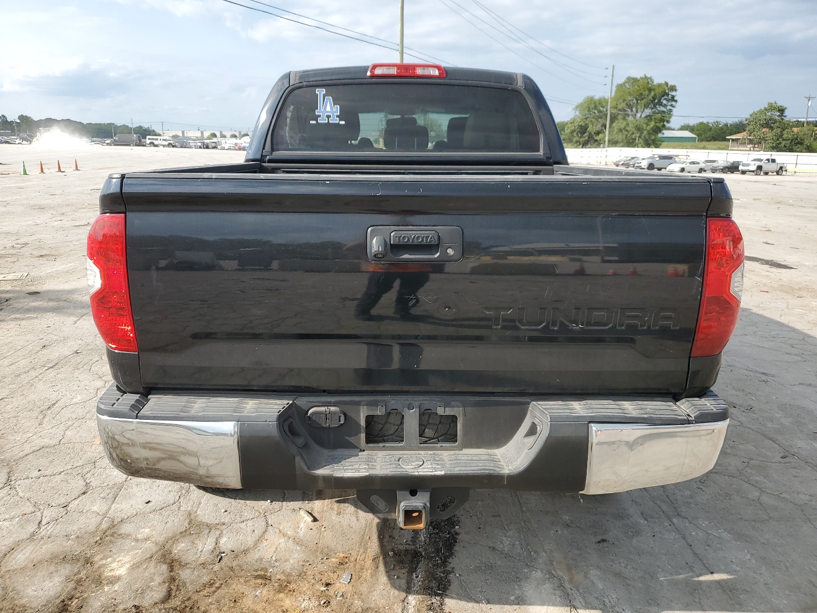 5TFFY5F14FX181460 2015 Toyota Tundra Crewmax Limited