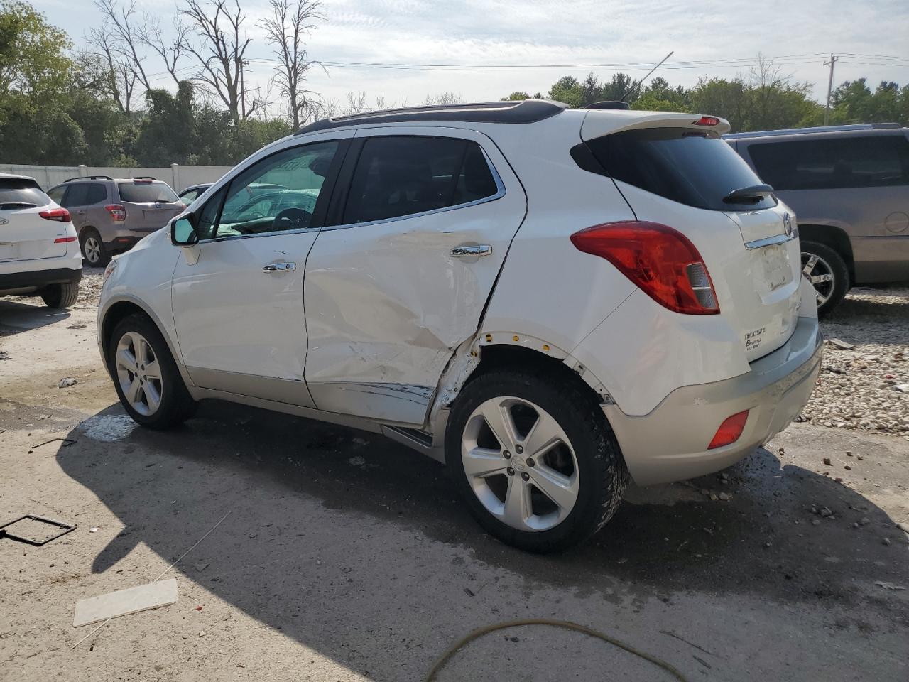 KL4CJGSB9FB056771 2015 BUICK ENCORE - Image 2