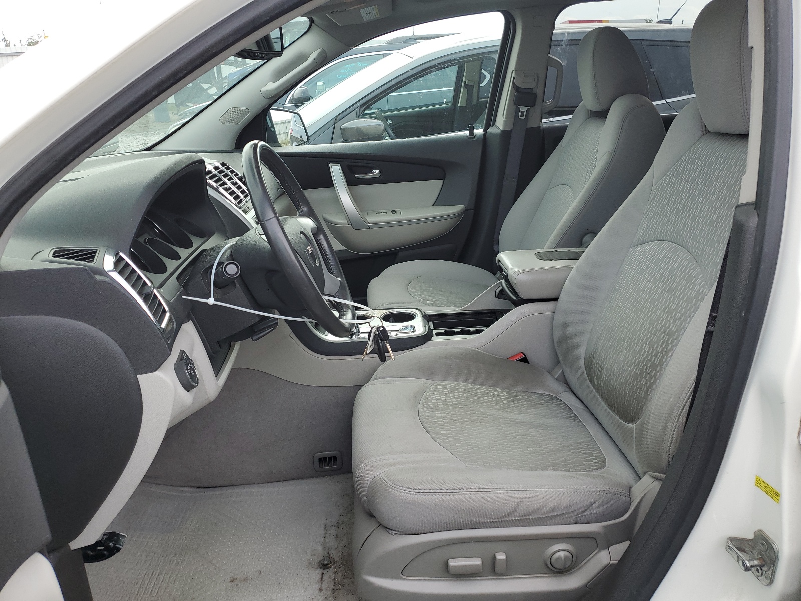 1GKKVPED8CJ223212 2012 GMC Acadia Sle