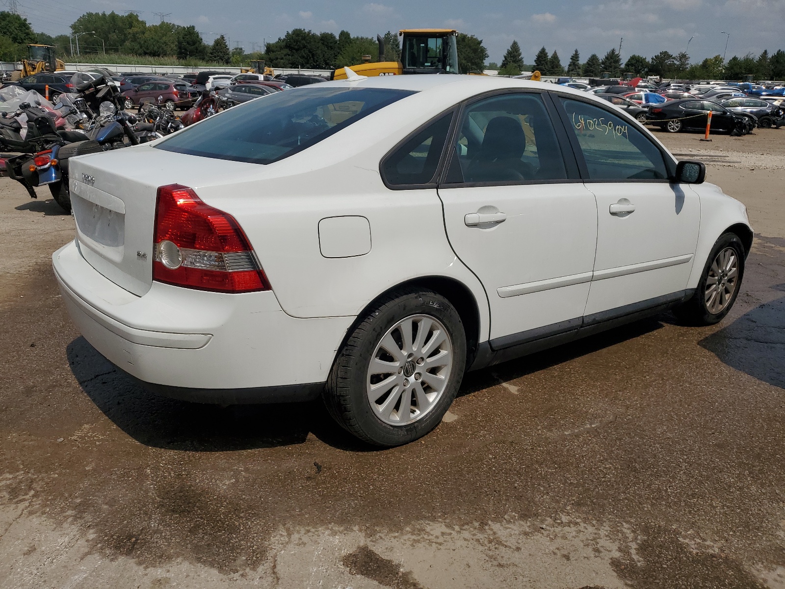 YV1MS382042022829 2004 Volvo S40 2.4I