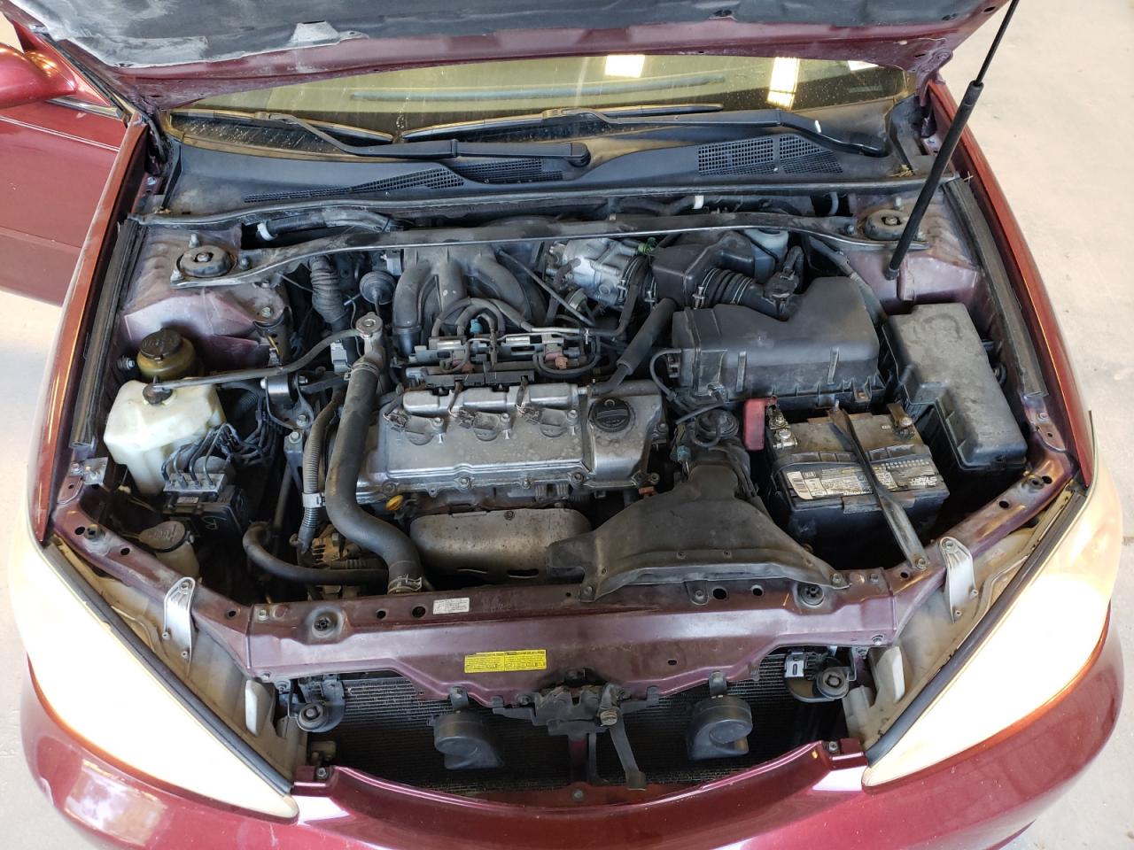 2004 Toyota Camry Le VIN: 4T1BF32K44U080193 Lot: 65621294