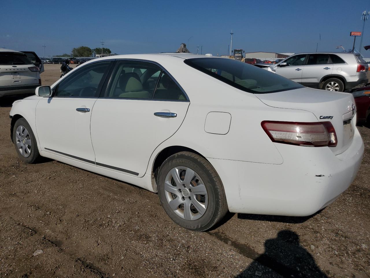 2010 Toyota Camry - Image 2