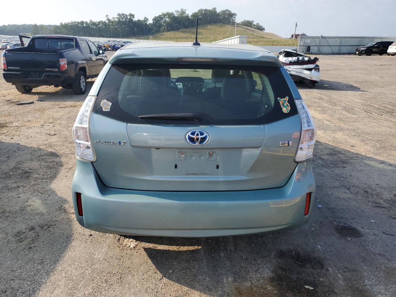 JTDZN3EU4D3249394 2013 Toyota Prius V