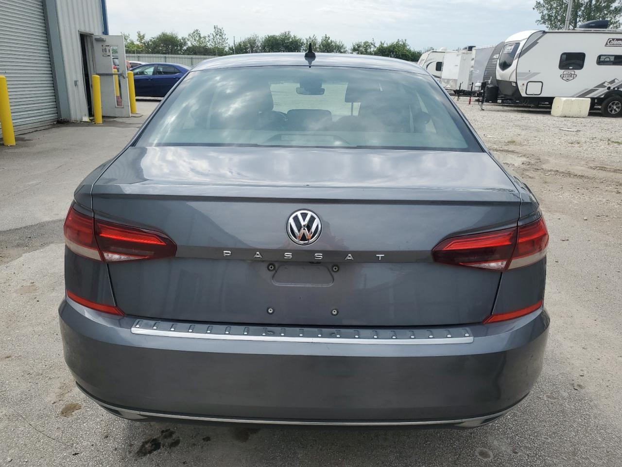 1VWSA7A32MC001028 Volkswagen Passat SE 6