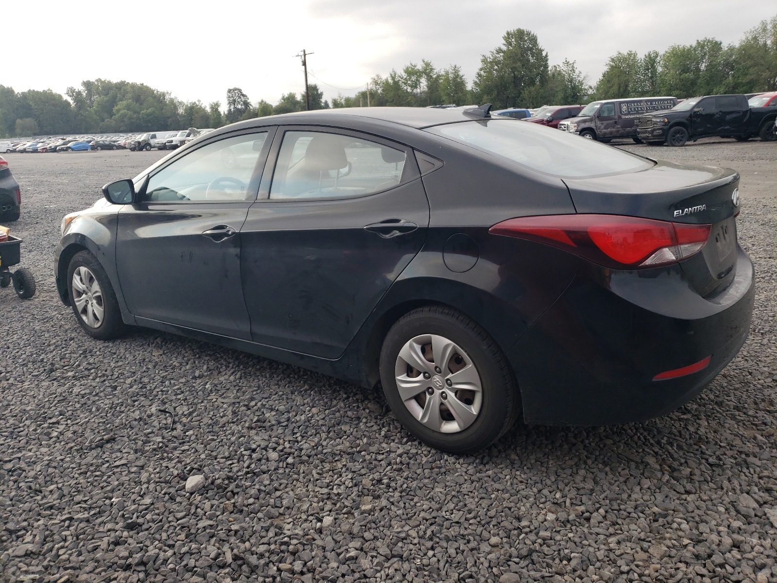 2016 Hyundai Elantra Se vin: KMHDH4AE6GU646007