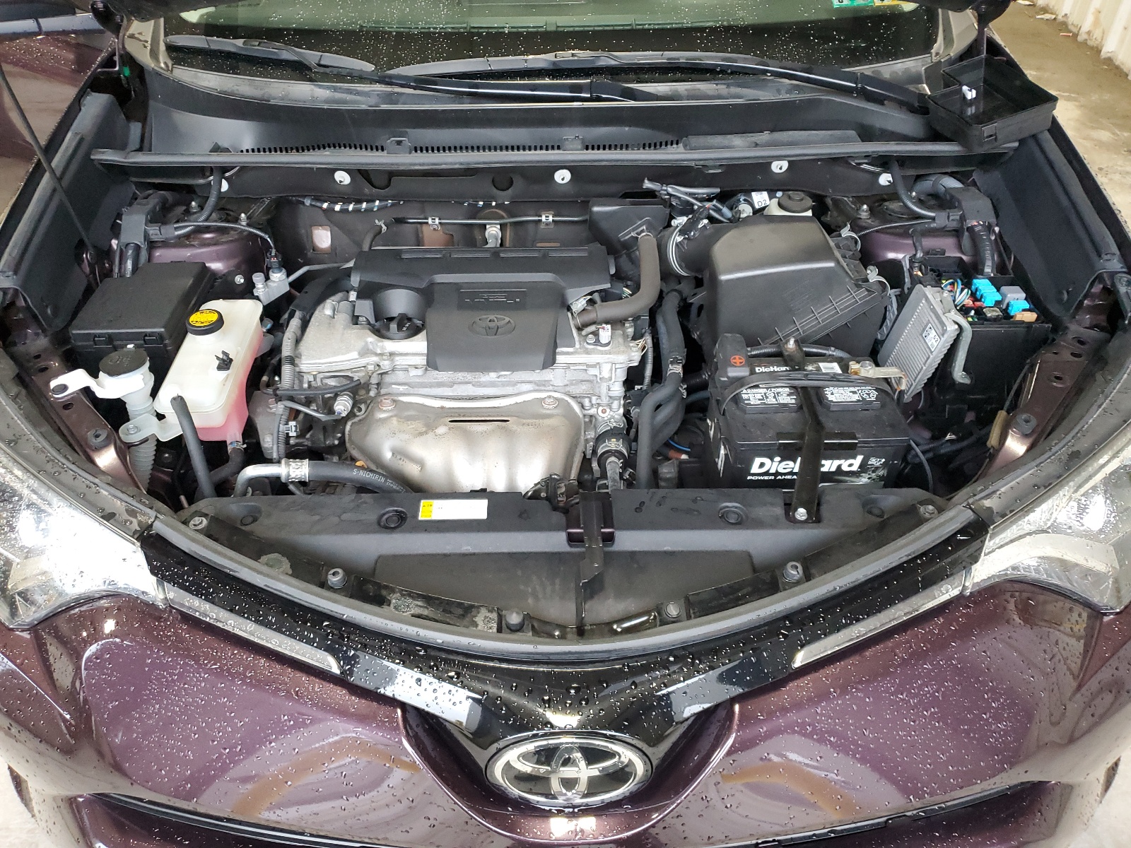 2T3RFREV0HW610406 2017 Toyota Rav4 Xle