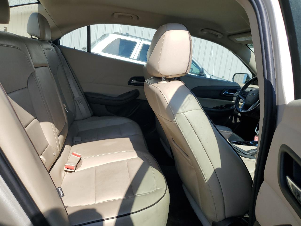 2014 Chevrolet Malibu - Image 10