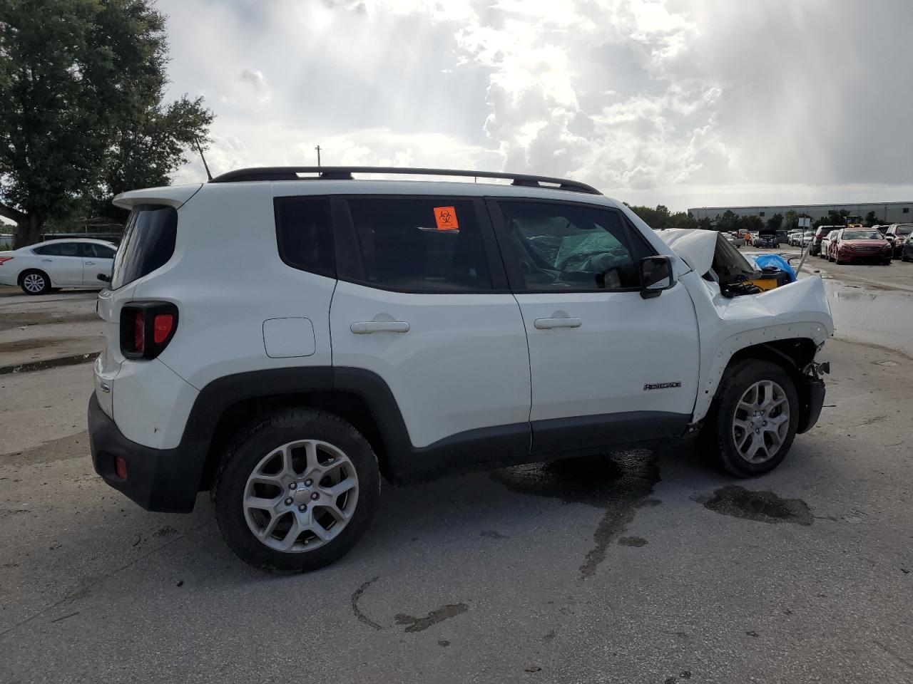 2018 Jeep Renegade - Image 3