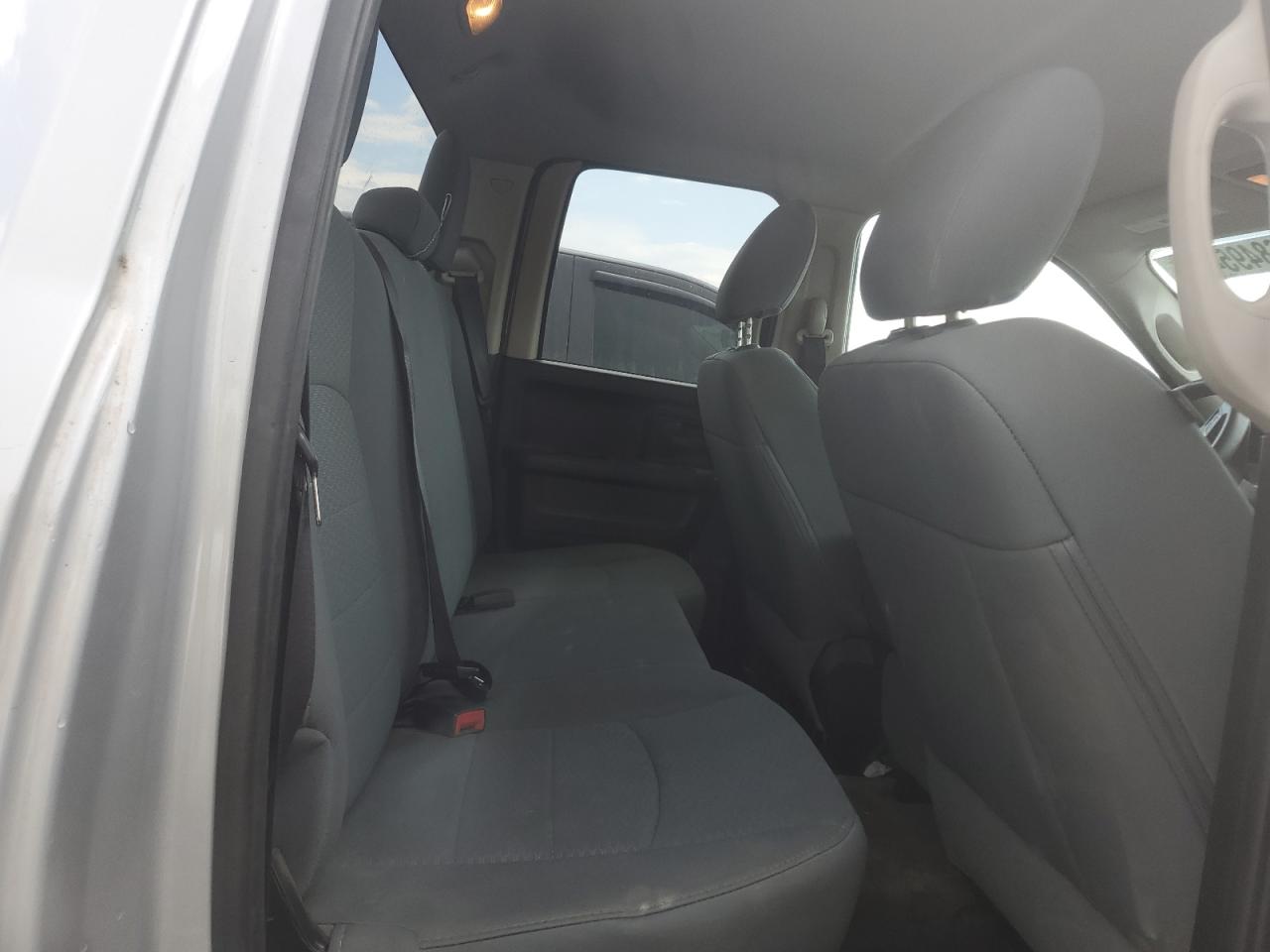 2015 Ram 1500 St VIN: 1C6RR7FG2FS728319 Lot: 68495454