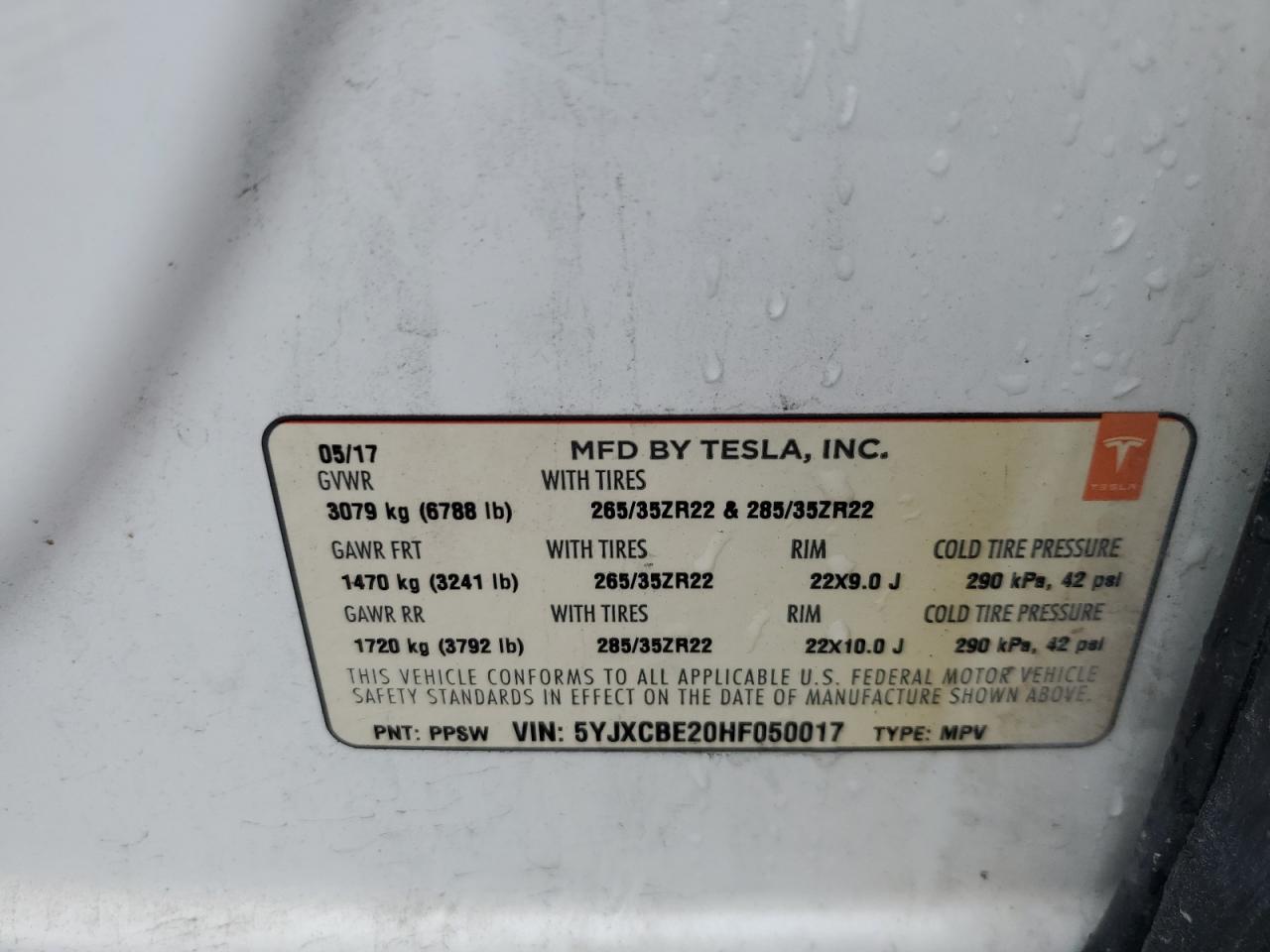 5YJXCBE20HF050017 2017 Tesla Model X