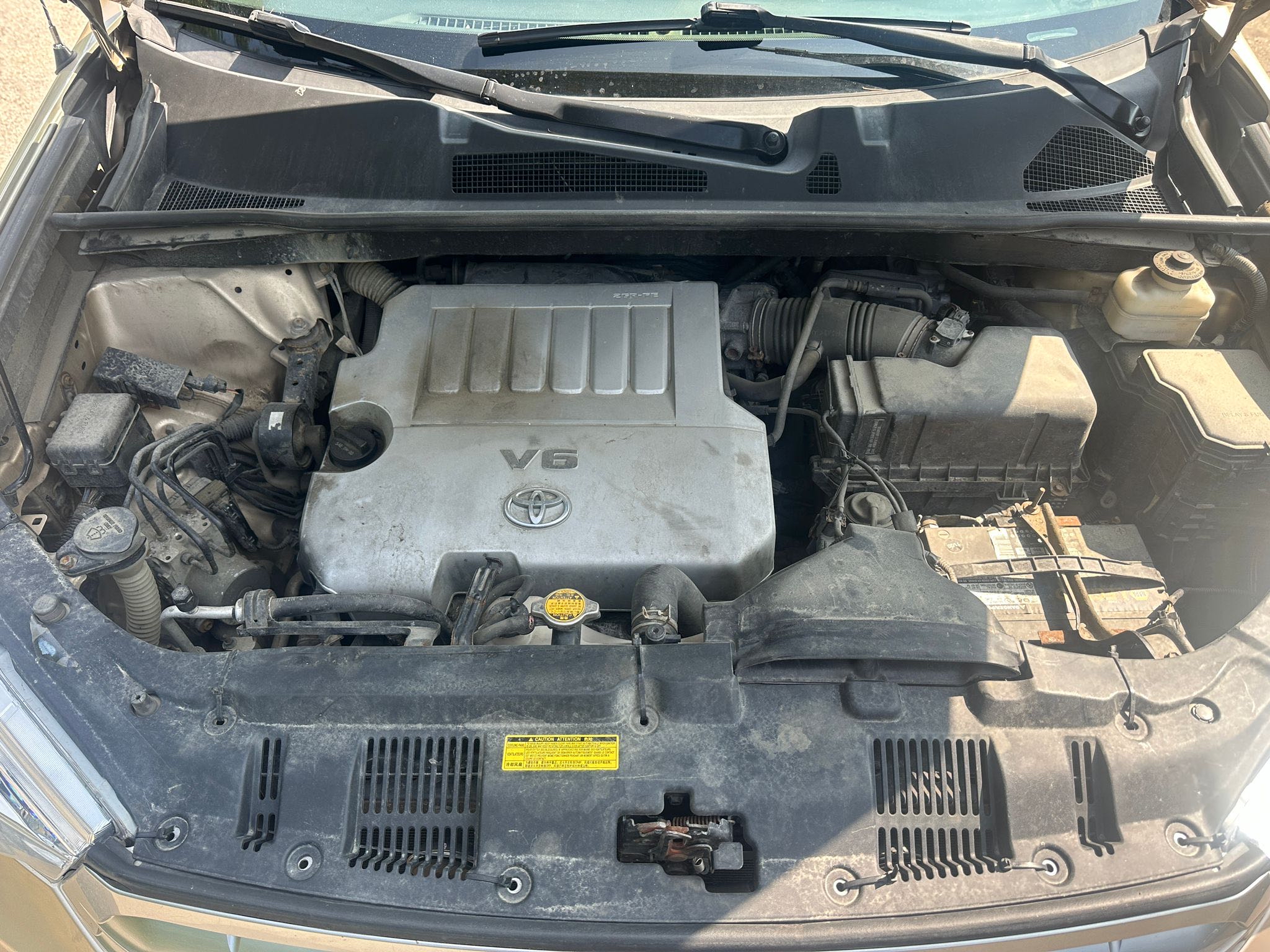 5TDBK3EH7BS047061 2011 Toyota Highlander Base