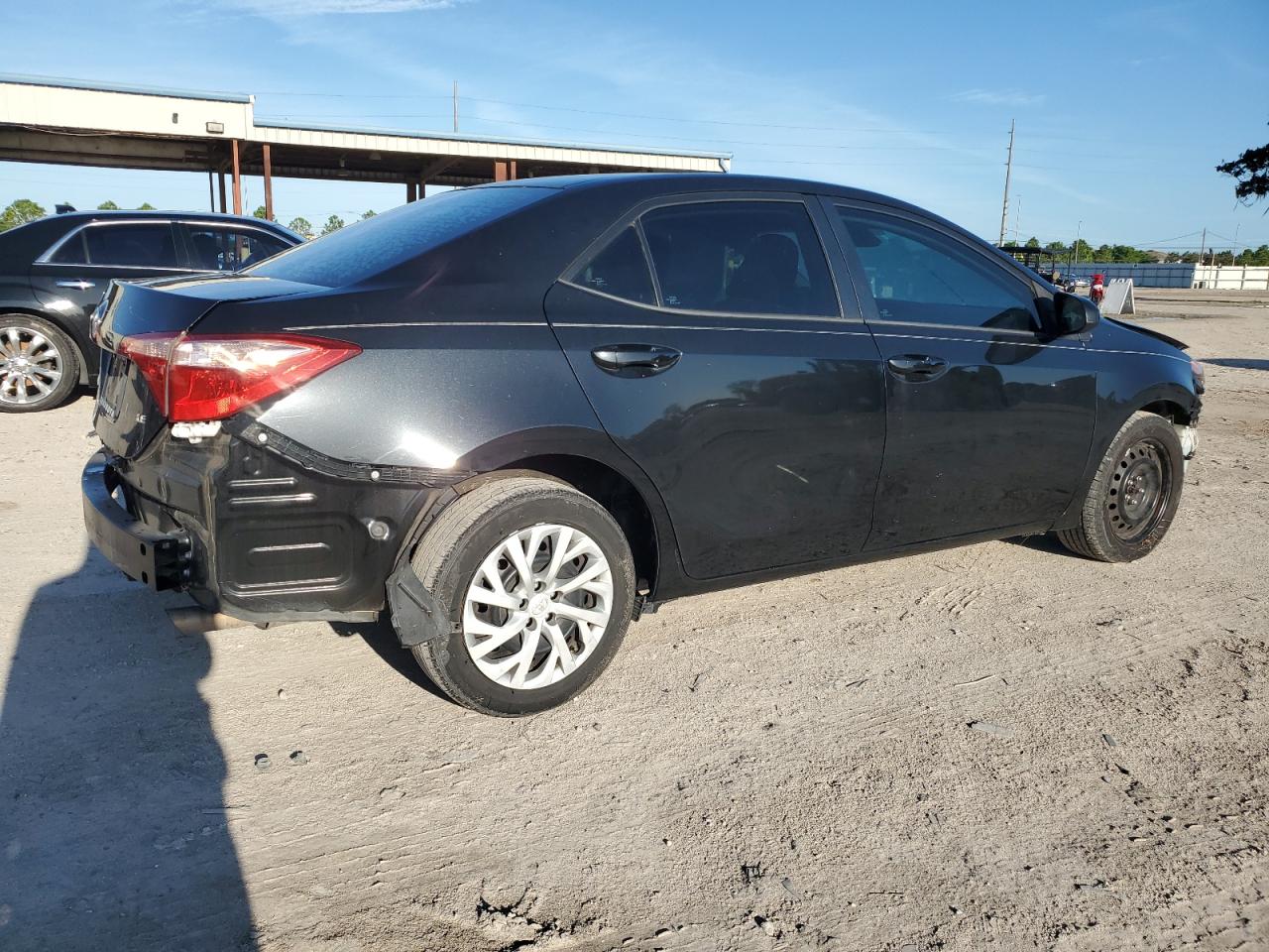 2019 Toyota Corolla - Image 3