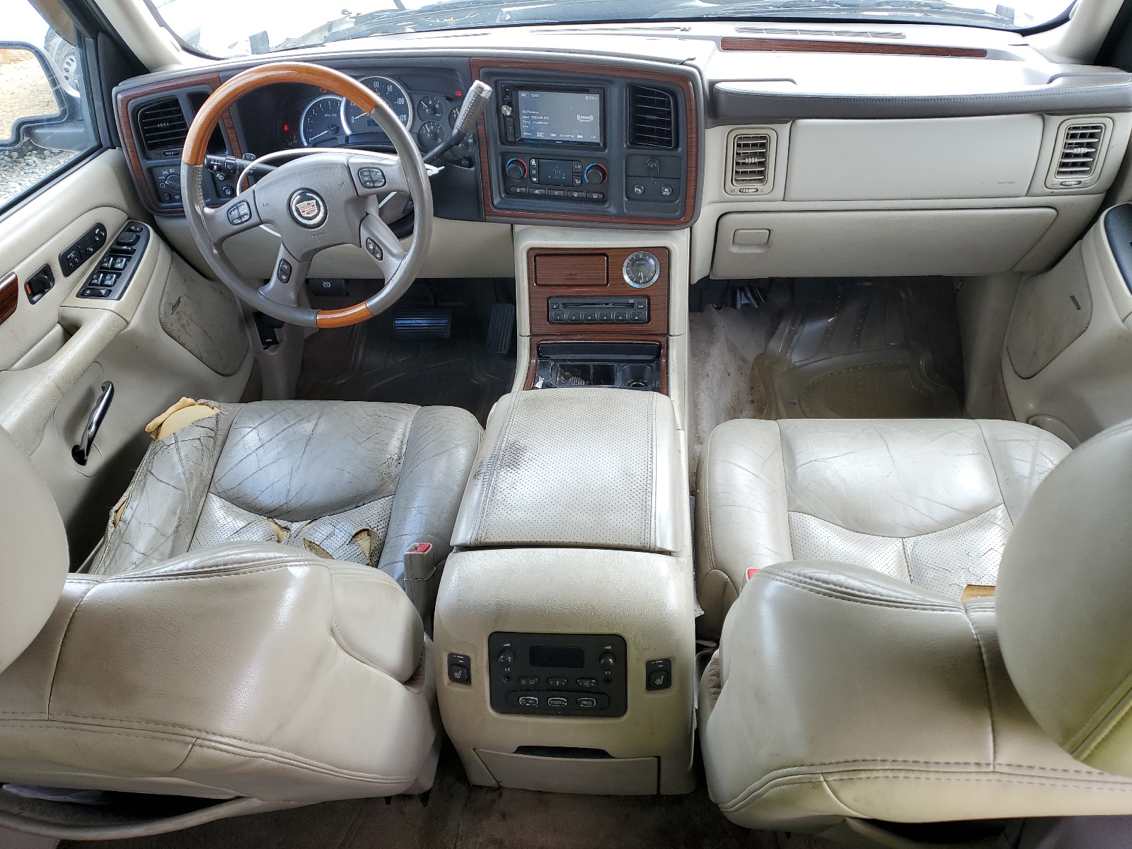 1GYEC63T94R218181 2004 Cadillac Escalade Luxury