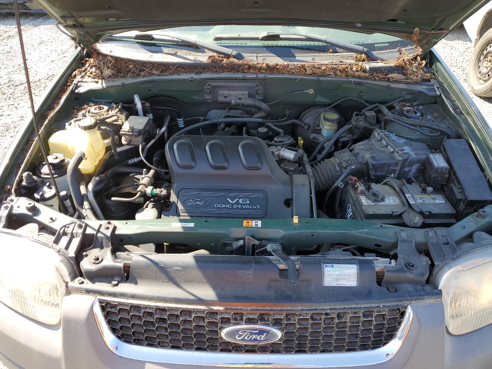 1FMCU04172KA69355 2002 Ford Escape Xlt