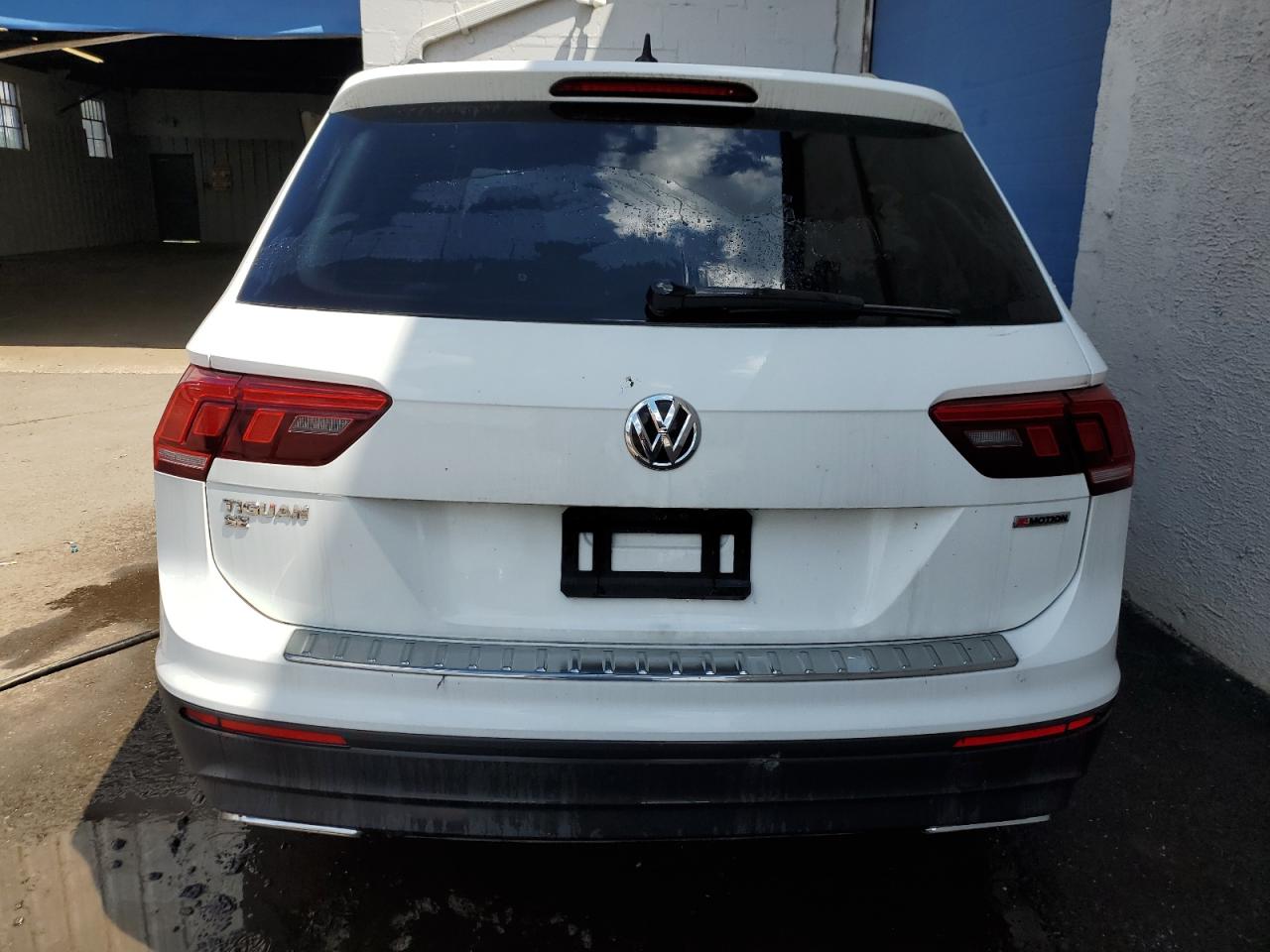 3VV2B7AX9KM125068 2019 Volkswagen Tiguan Se