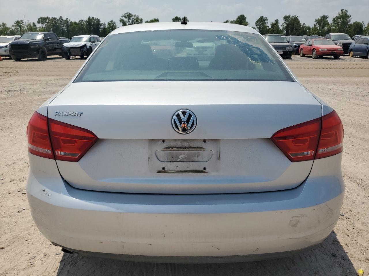 2012 Volkswagen Passat S VIN: 1VWAH7A37CC026593 Lot: 66756594