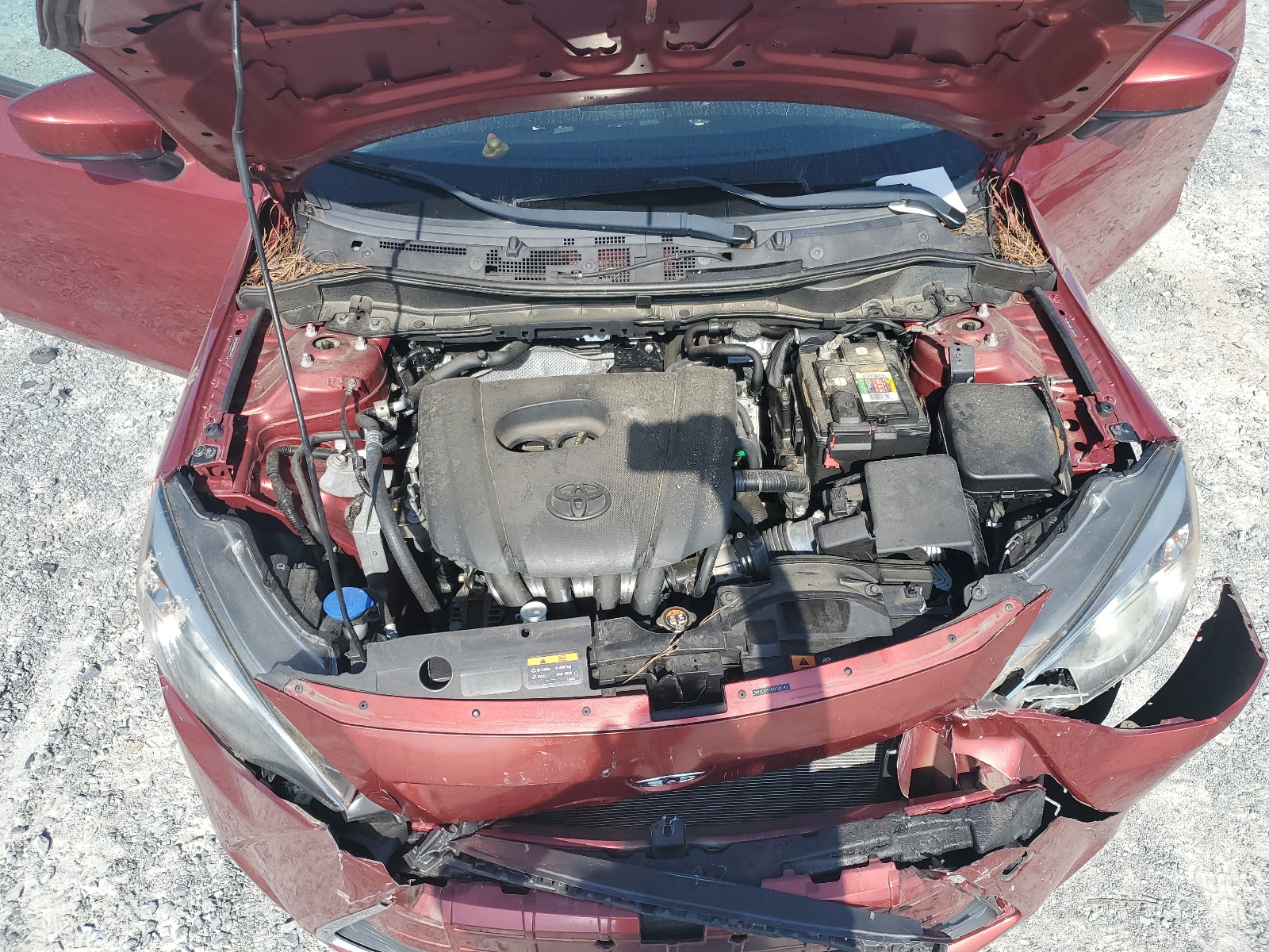 3MYDLBYVXHY195743 2017 Toyota Yaris Ia 3MYDLBYVXHY195743 2017 Toyota Yaris Ia