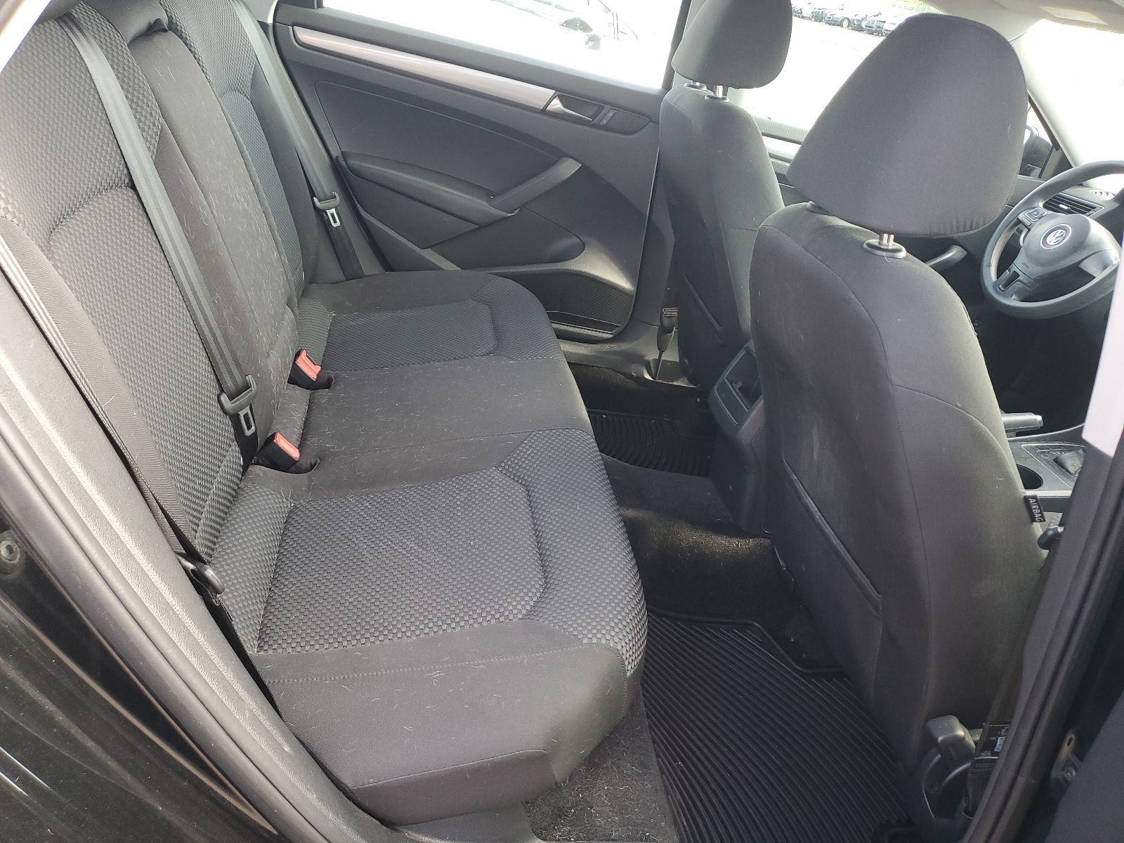 1VWAH7A32CC038201 2012 Volkswagen Passat S