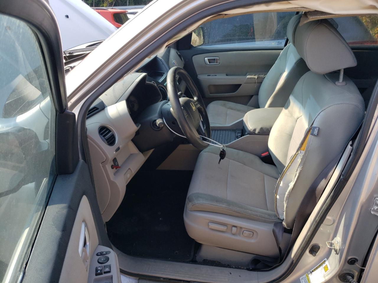 2010 Honda Pilot Ex VIN: 5FNYF4H41AB004285 Lot: 60927154