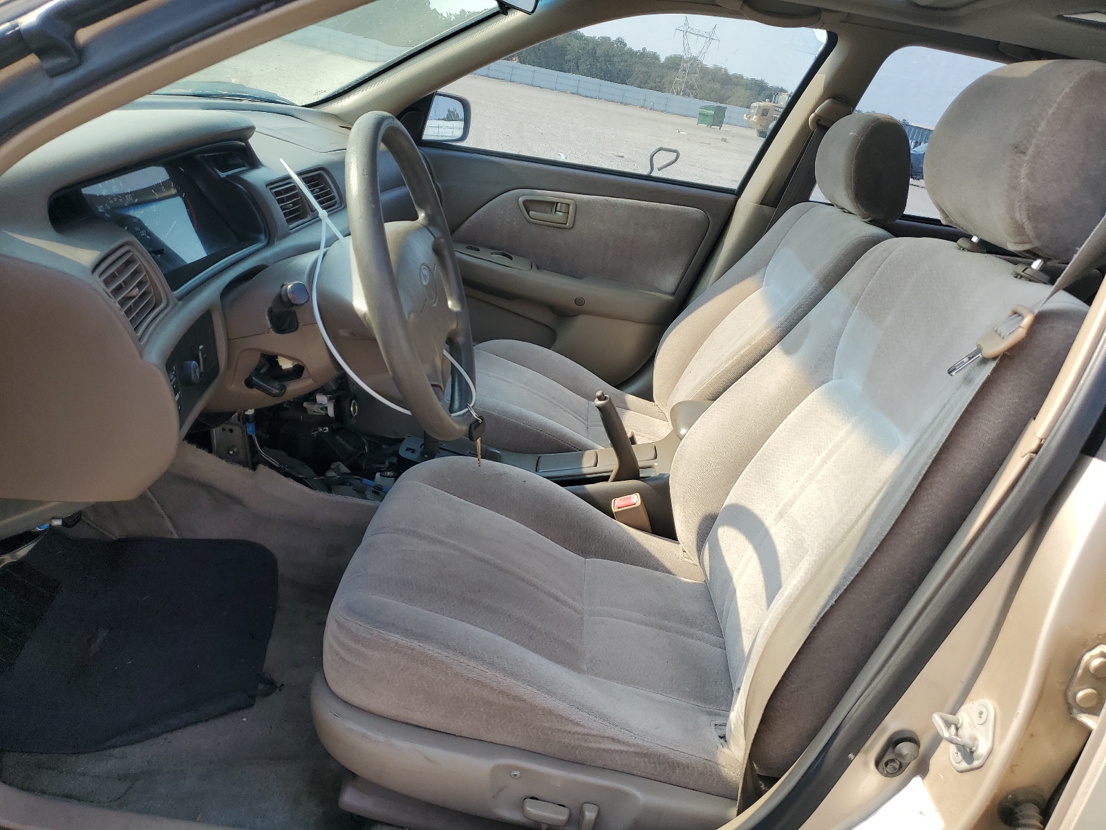 JT2BF22K8X0155724 1999 Toyota Camry Le