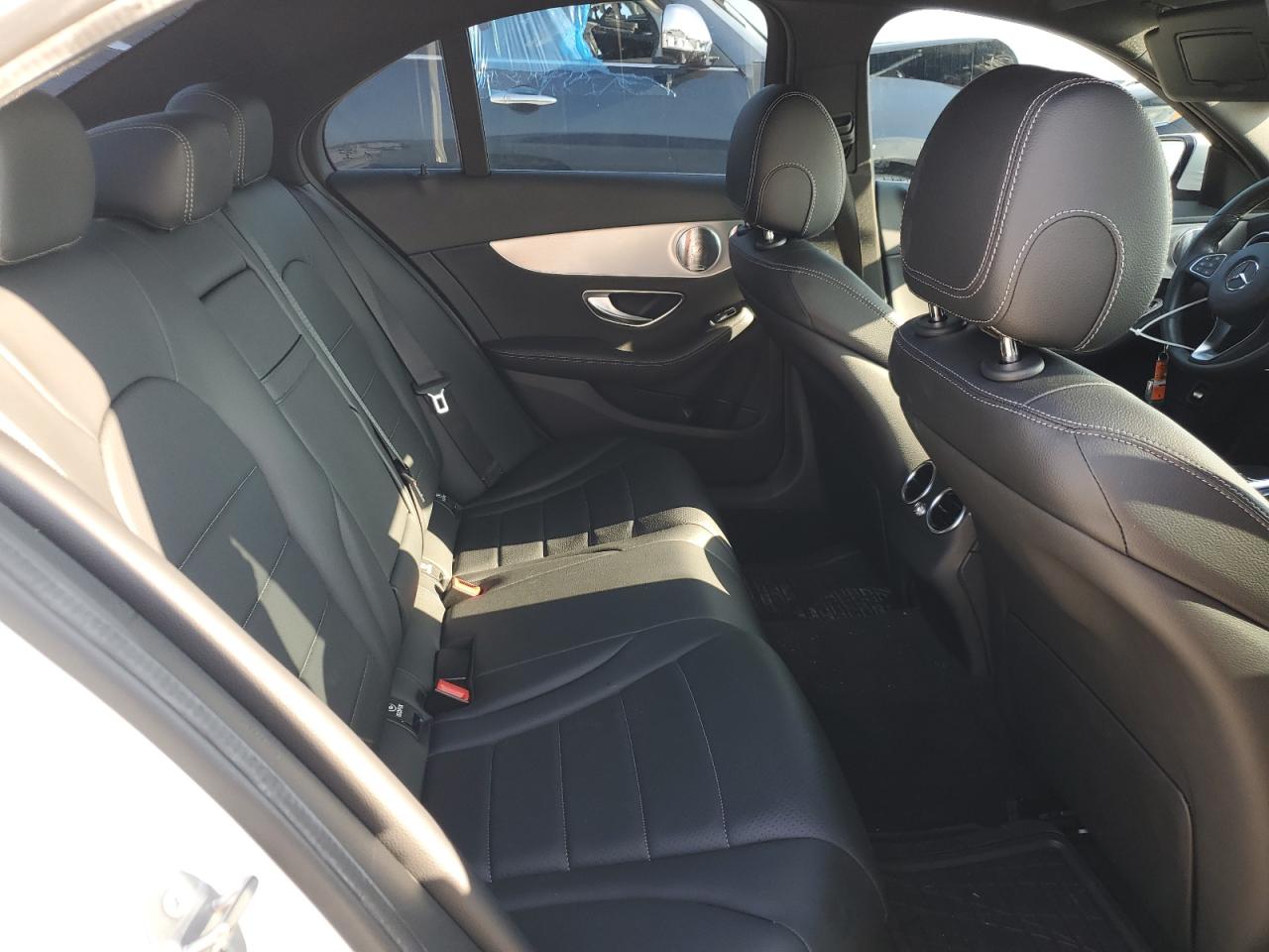2018 Mercedes-Benz C 300 VIN: 55SWF4JB6JU243023 Lot: 65784354