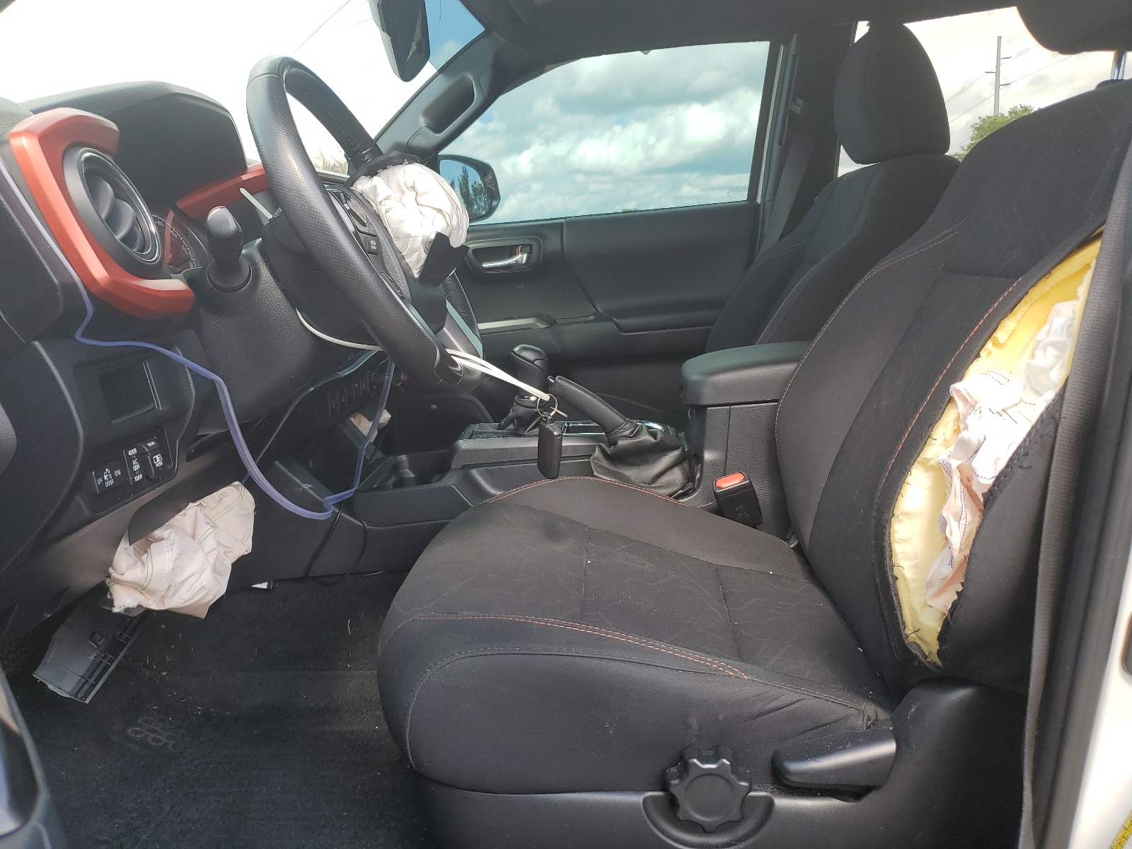 5TFAZ5CN7HX025964 2017 Toyota Tacoma Double Cab