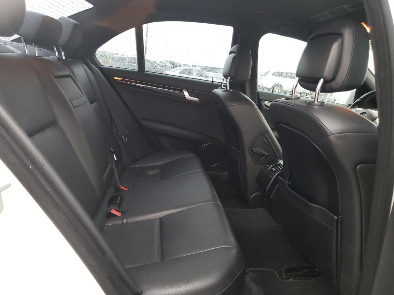 2013 Mercedes-Benz C 300 4Matic VIN: WDDGF8AB3DA869502 Lot: 69371114
