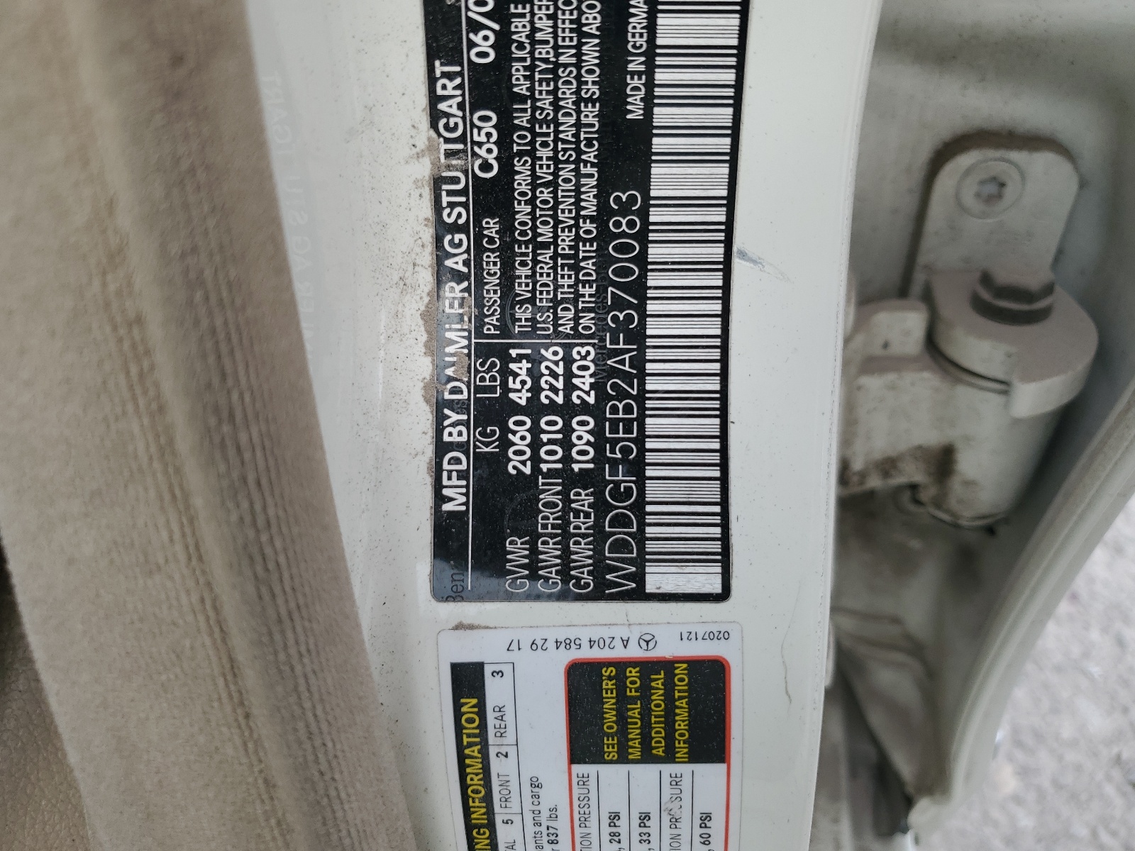 WDDGF5EB2AF370083 2010 Mercedes-Benz C 300