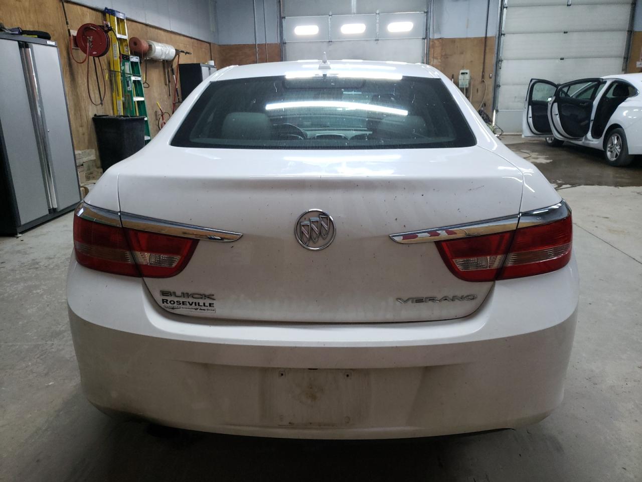 1G4PP5SK6E4164435 2014 Buick Verano