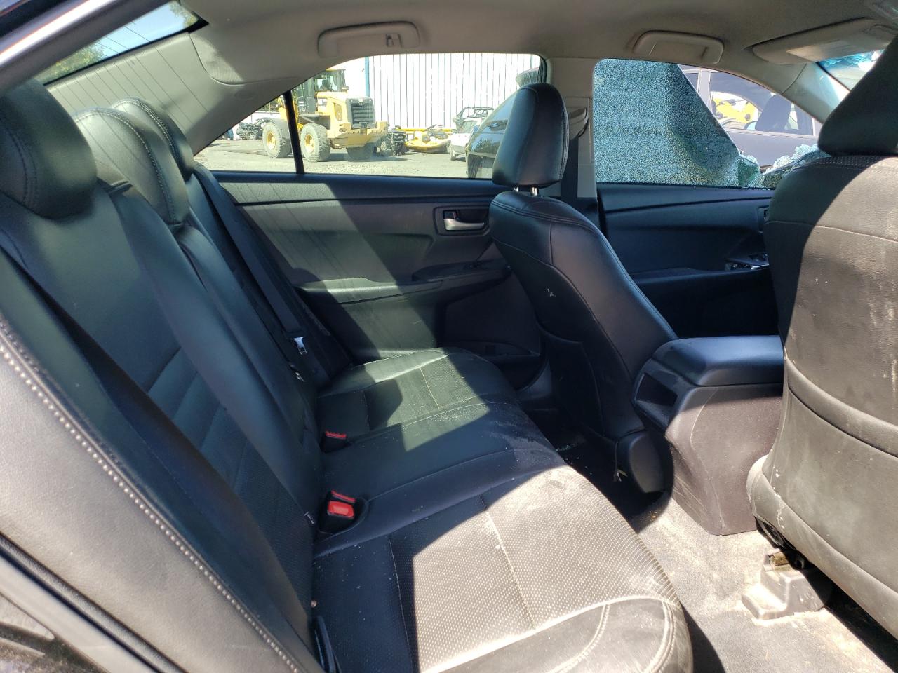 2017 Toyota Camry - Image 10