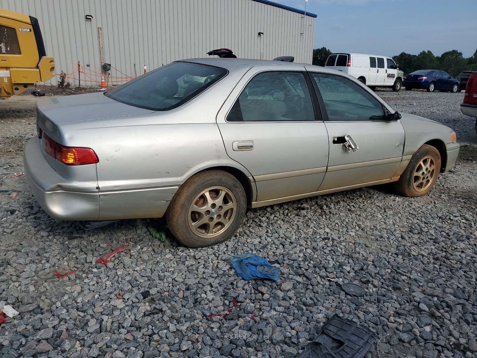4T1BG22K1YU695622 2000 Toyota Camry Ce 4T1BG22K1YU695622 2000 Toyota Camry Ce