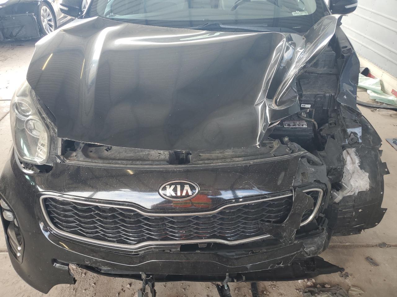 KNDPR3A62J7366737 2018 Kia Sportage Sx