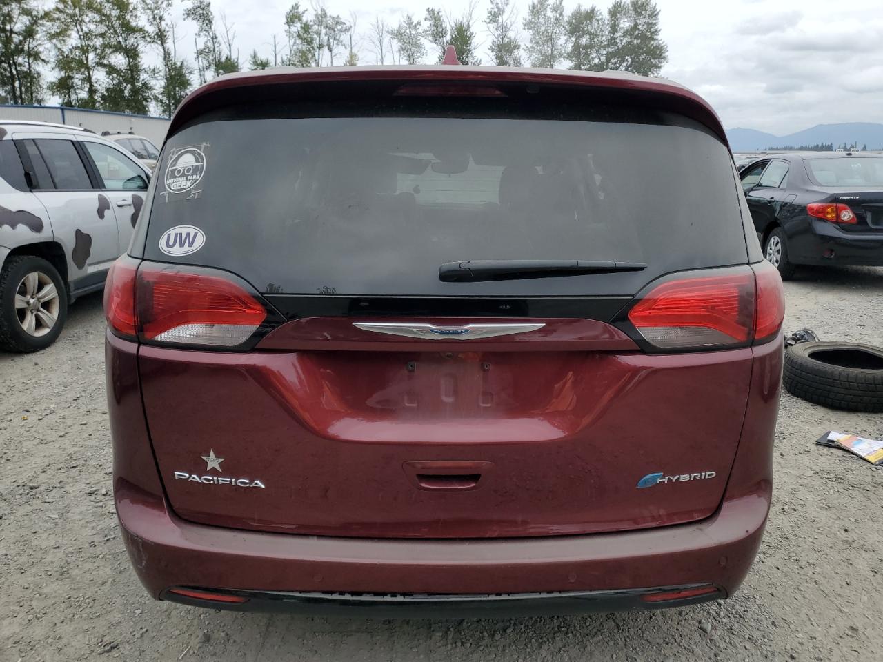 2018 Chrysler Pacifica Hybrid Limited VIN: 2C4RC1N7XJR356991 Lot: 66249474