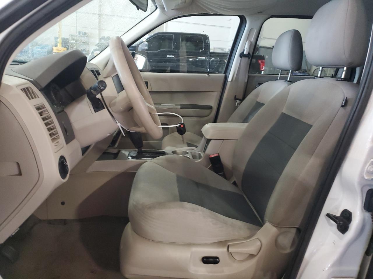 2008 Ford Escape Xlt VIN: 1FMCU03118KB93681 Lot: 66498054