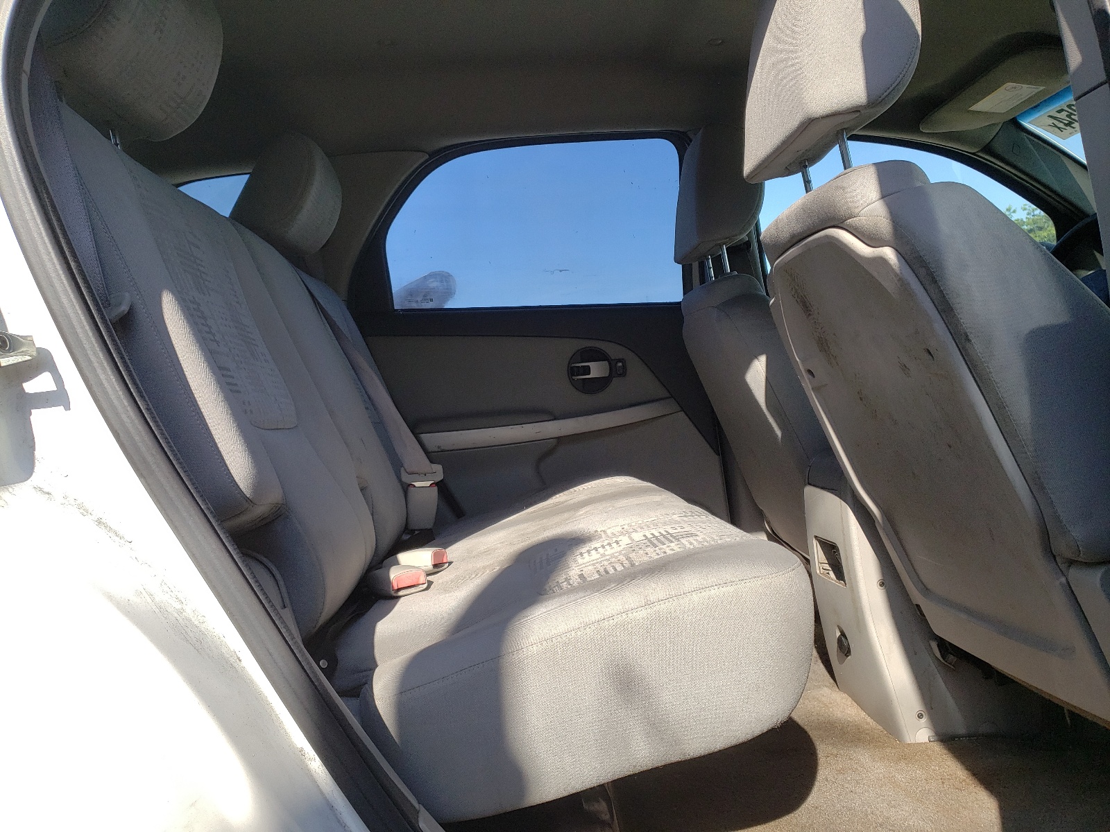 2CNDL13F656111130 2005 Chevrolet Equinox Ls