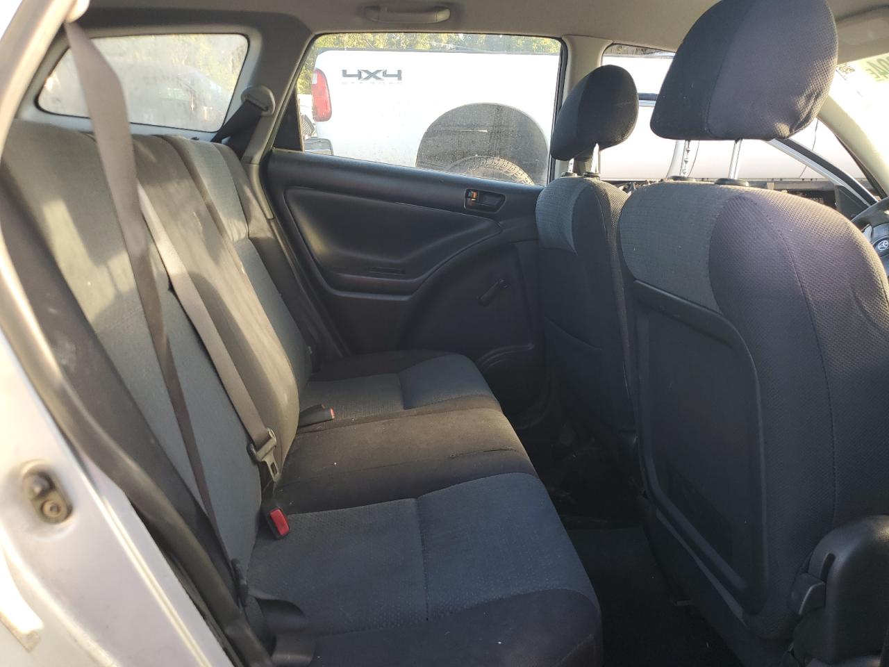 2004 Toyota Corolla Matrix Xr VIN: 2T1KR32E14C316382 Lot: 69483004