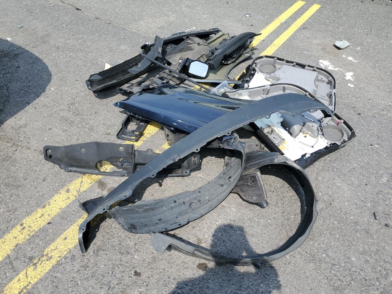 2012 Honda Pilot Exln VIN: 5FNYF4H77CB004840 Lot: 65883004