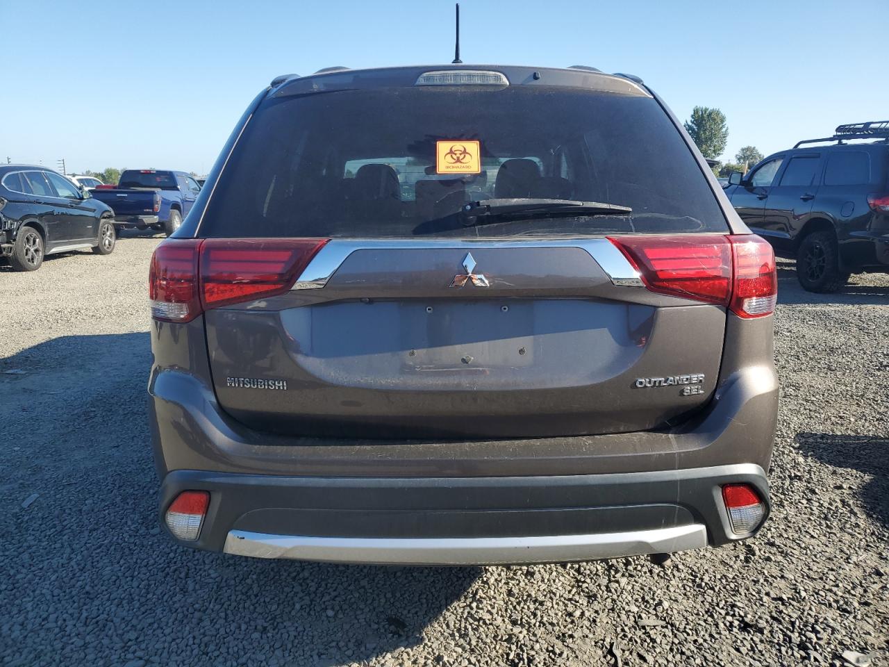 JA4AZ3A39GZ028058 2016 Mitsubishi Outlander Se