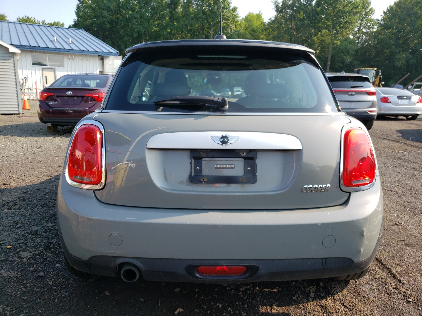 2015 Mini Cooper vin: WMWXM5C54FT973720