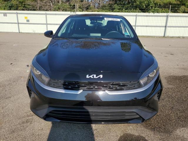 3KPF24AD7NE481134 Kia Forte FE 5