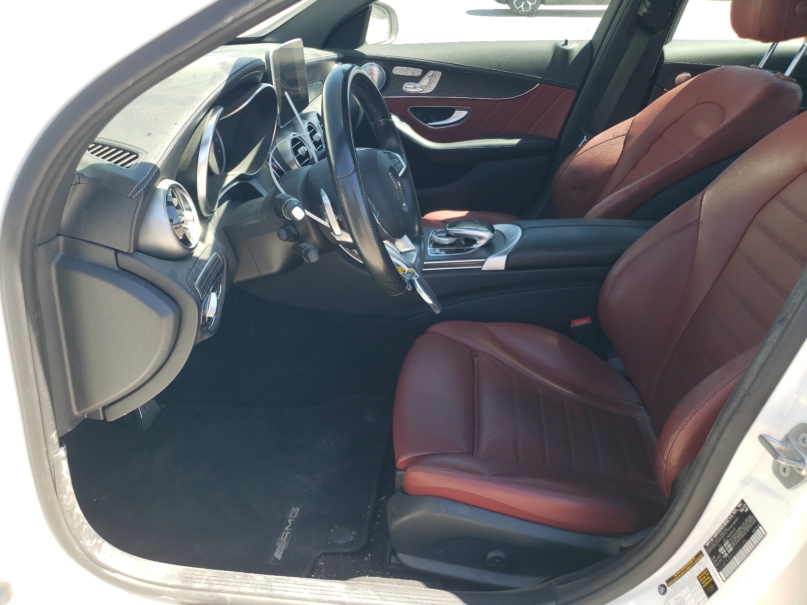 55SWF4JB4HU223198 2017 Mercedes-Benz C 300