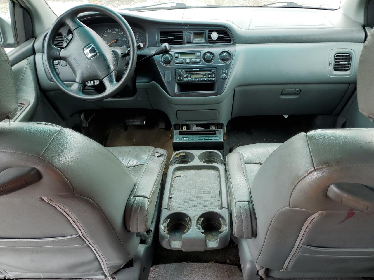 2002 Honda Odyssey Ex VIN: 5FNRL18682B003388 Lot: 65958234