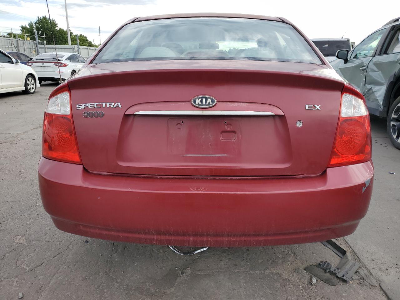 2006 Kia Spectra Lx VIN: KNAFE121365275135 Lot: 67970694