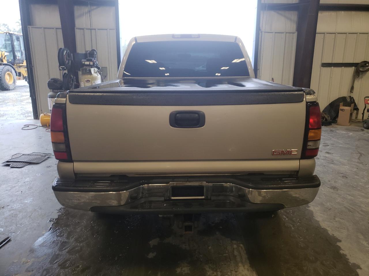 2GTEK13T941394846 2004 GMC New Sierra K1500