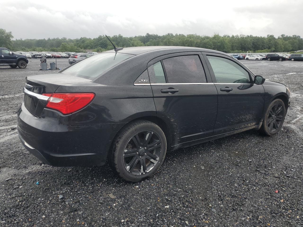 1C3CCBAB2DN669724 2013 Chrysler 200 Lx