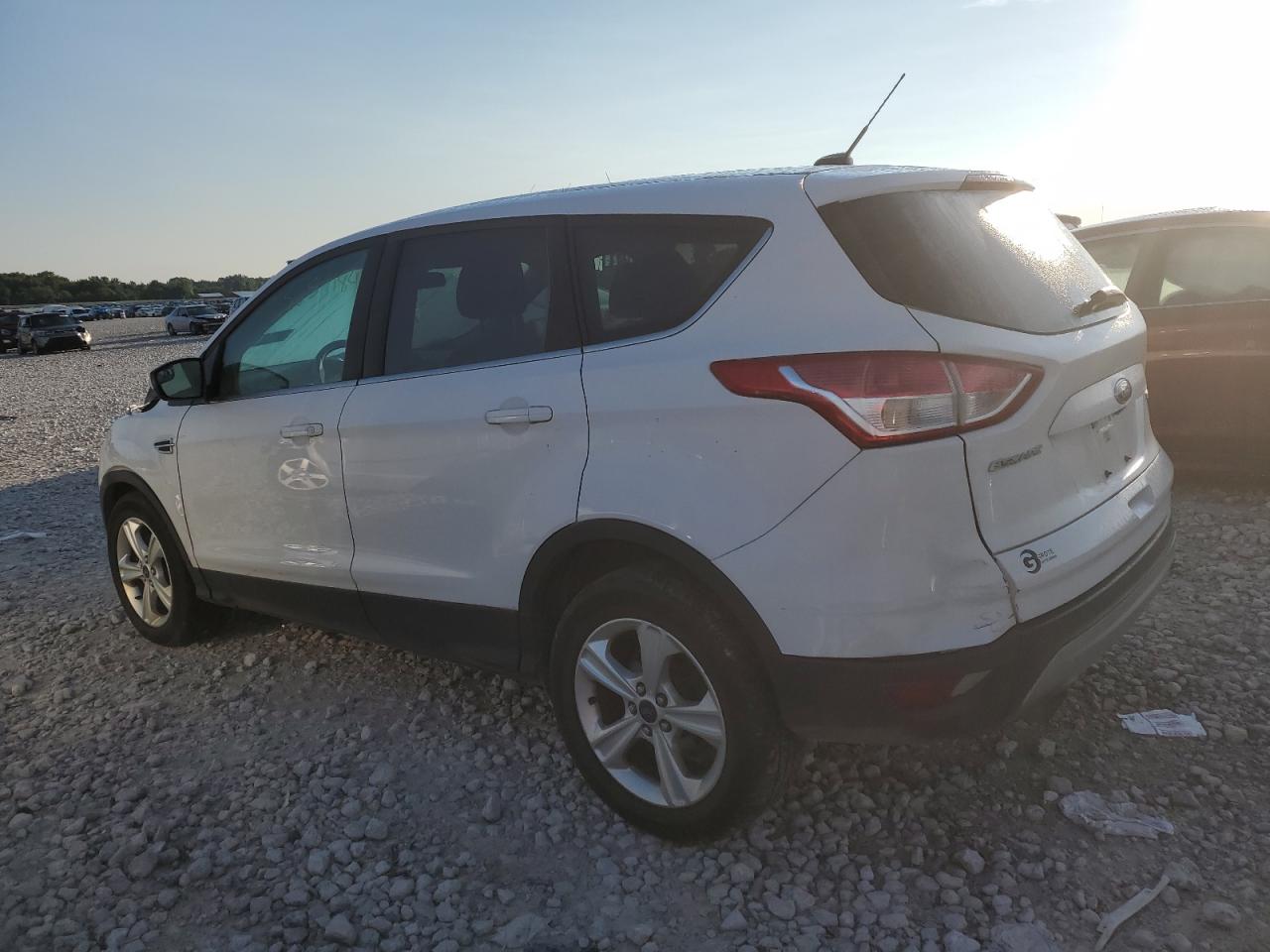 2016 Ford Escape - Image 2