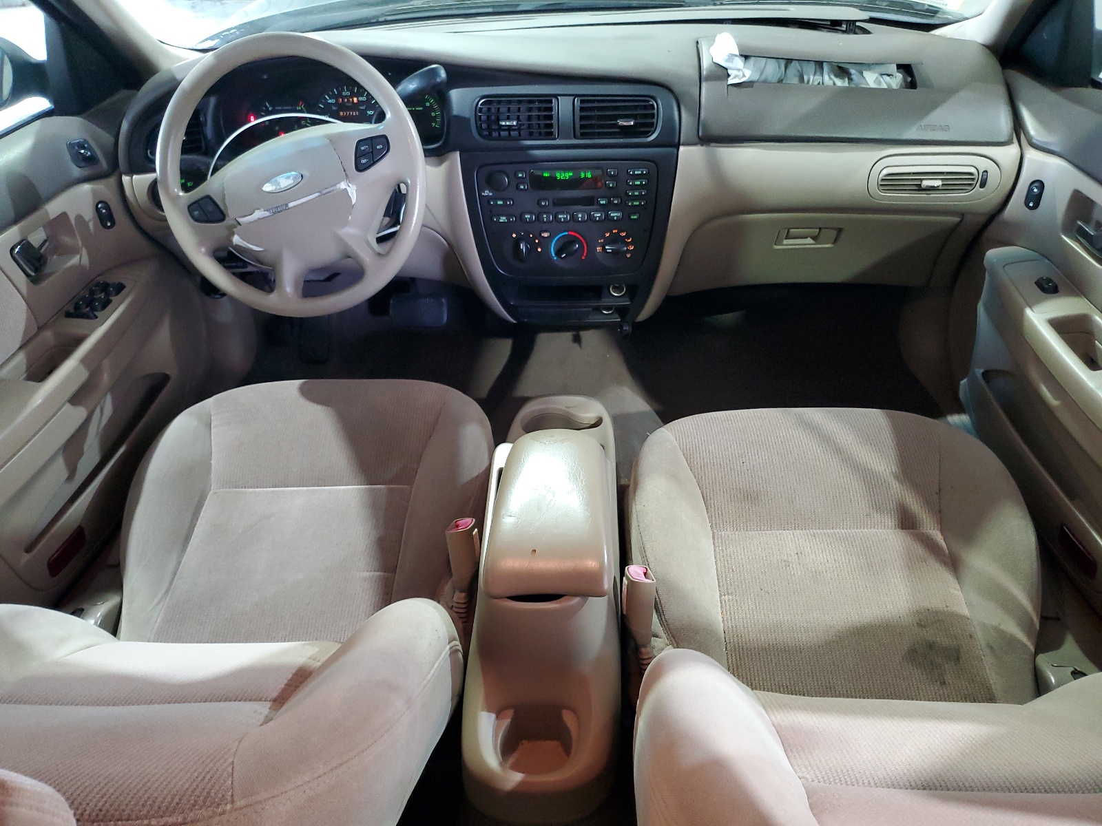 1FAFP5326YG205363 2000 Ford Taurus Se